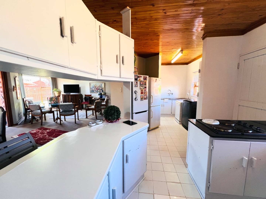 3 Bedroom Property for Sale in Heuwelsig Free State